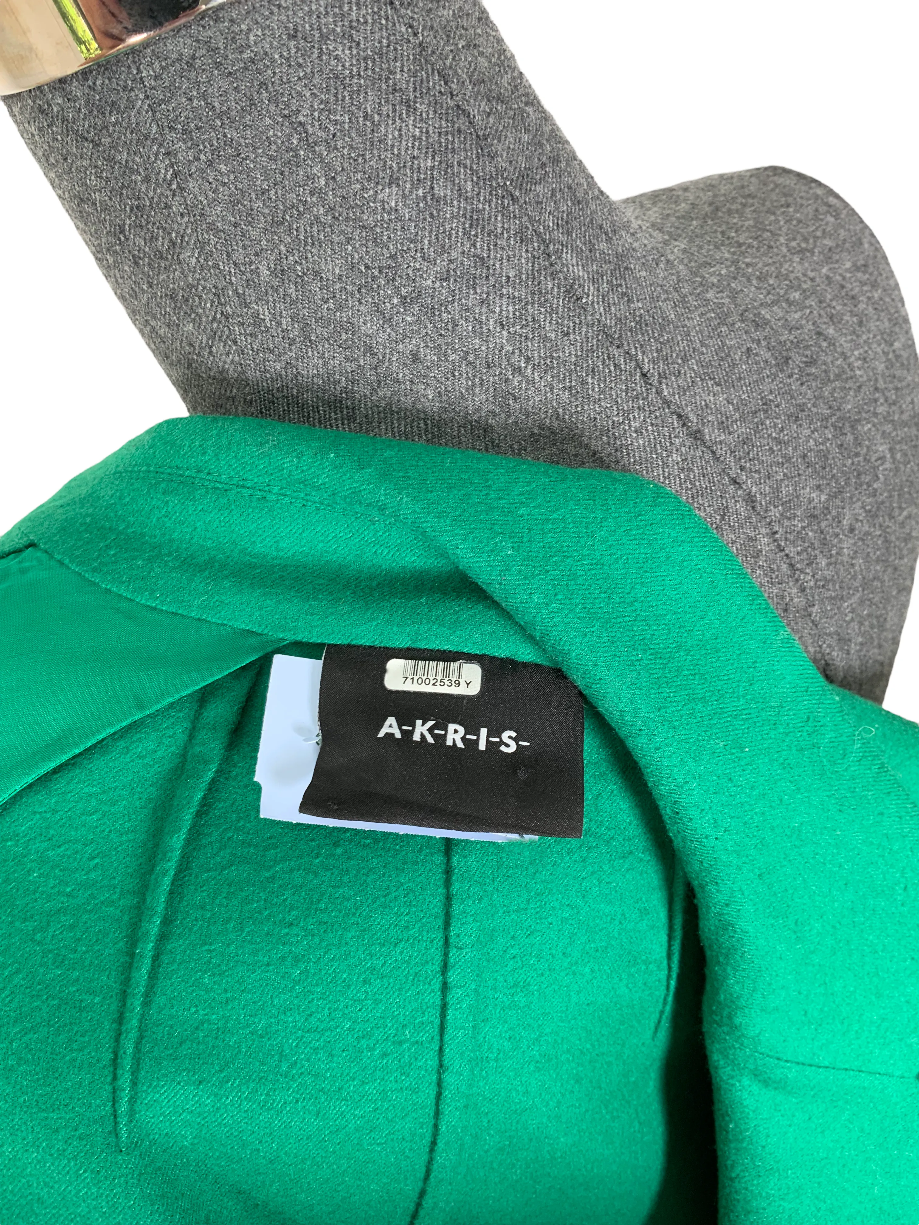 AKRIS Wool and Cashmere Blazer Jacket Size M