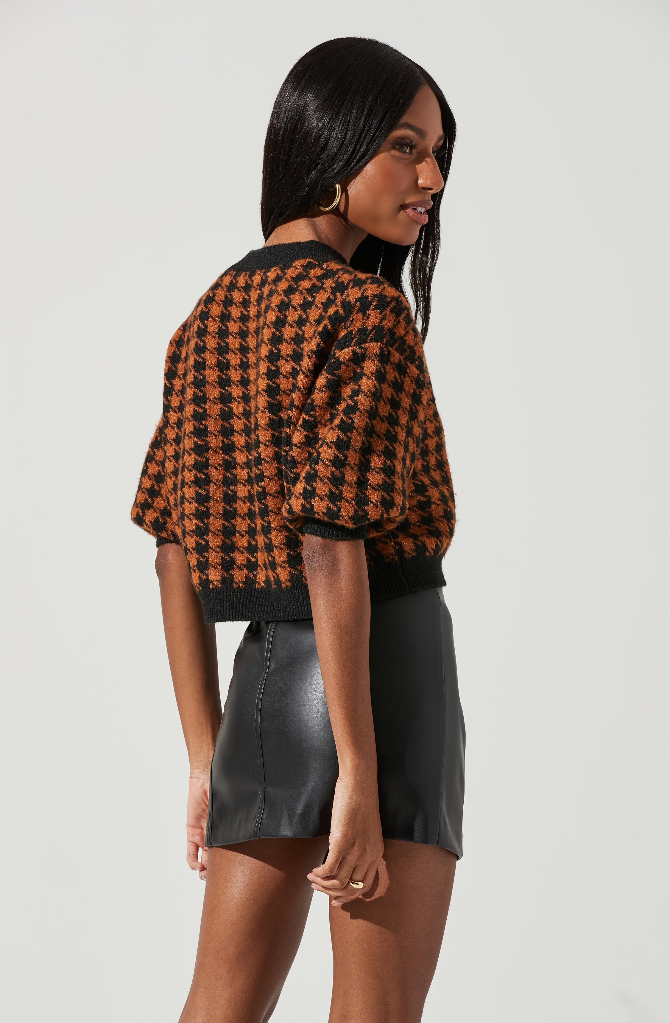 Colette Houndstooth Short Sleeve Sweater