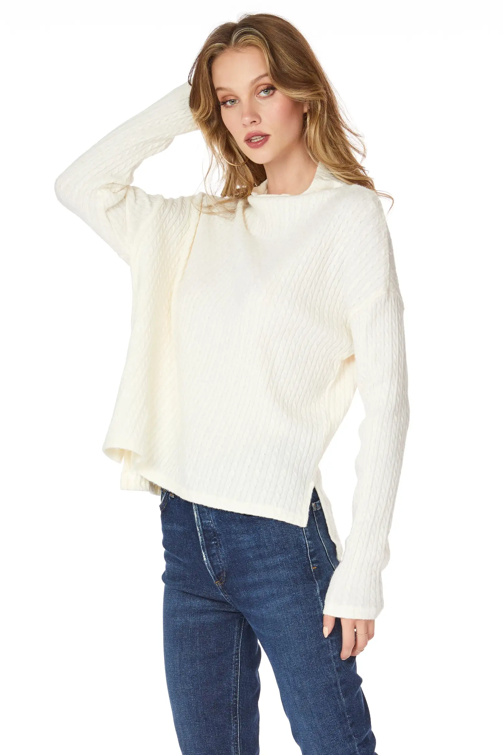 HI-LOW HEM MOCK TURTLENECK