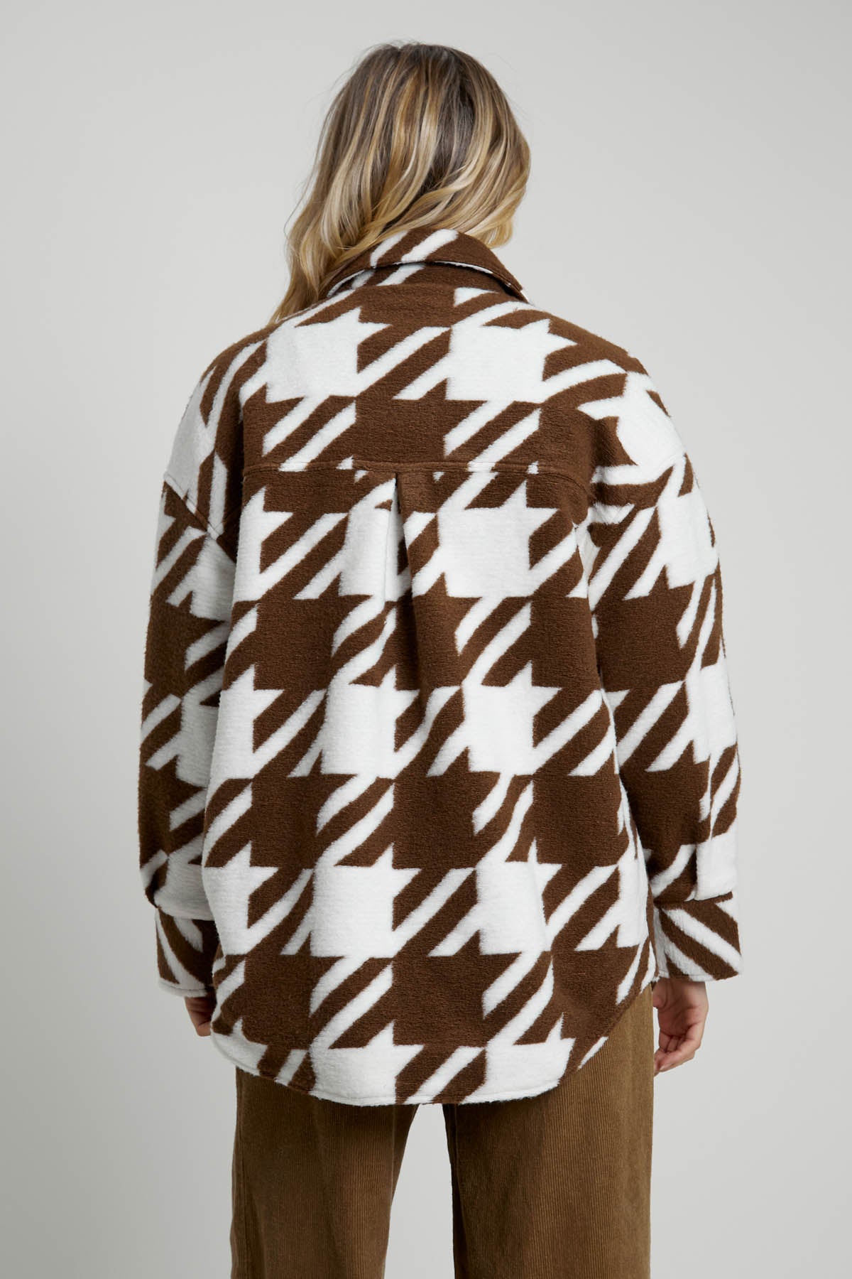 JERROD JACQUARD HOUNDSTOOTH SHACKET - CREAM