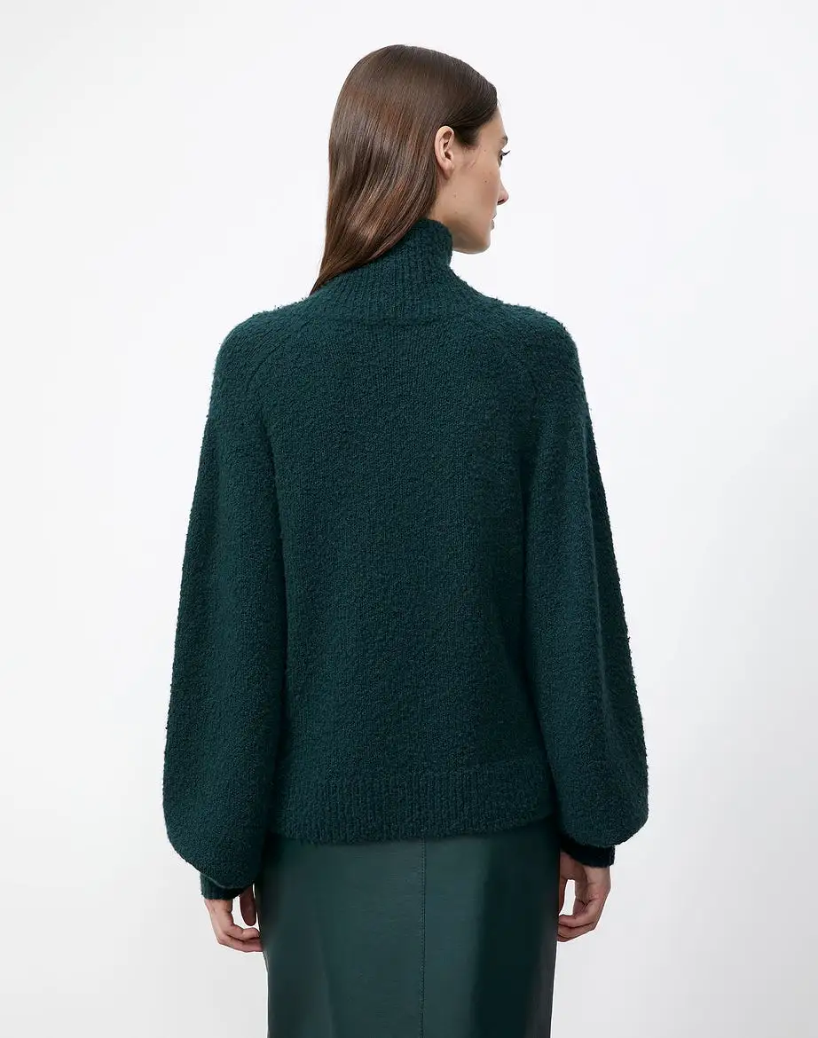 LAFAYETTE 148 Italian Cashmere Boucle Turtleneck