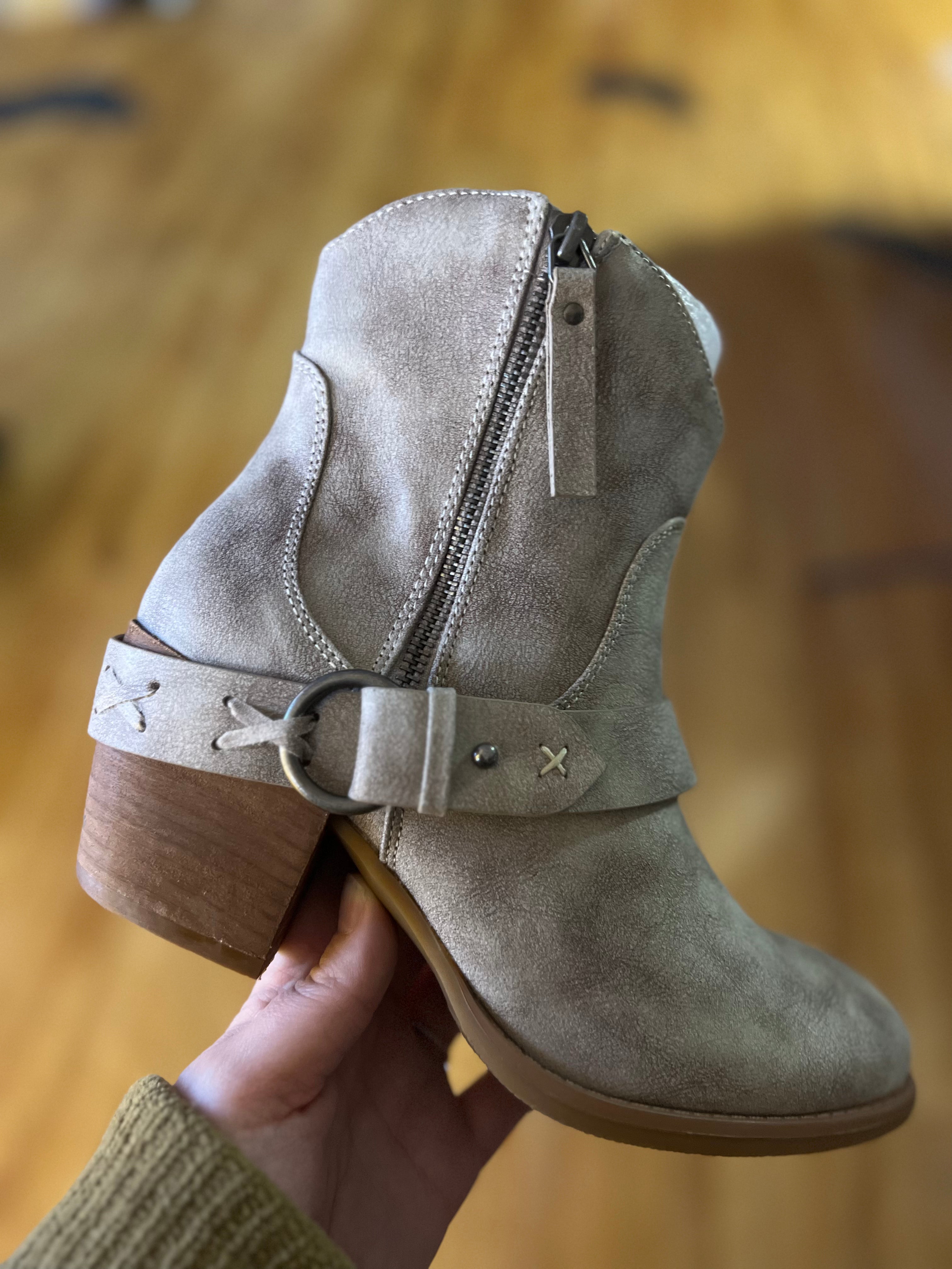 Merlot Low Booties (5)