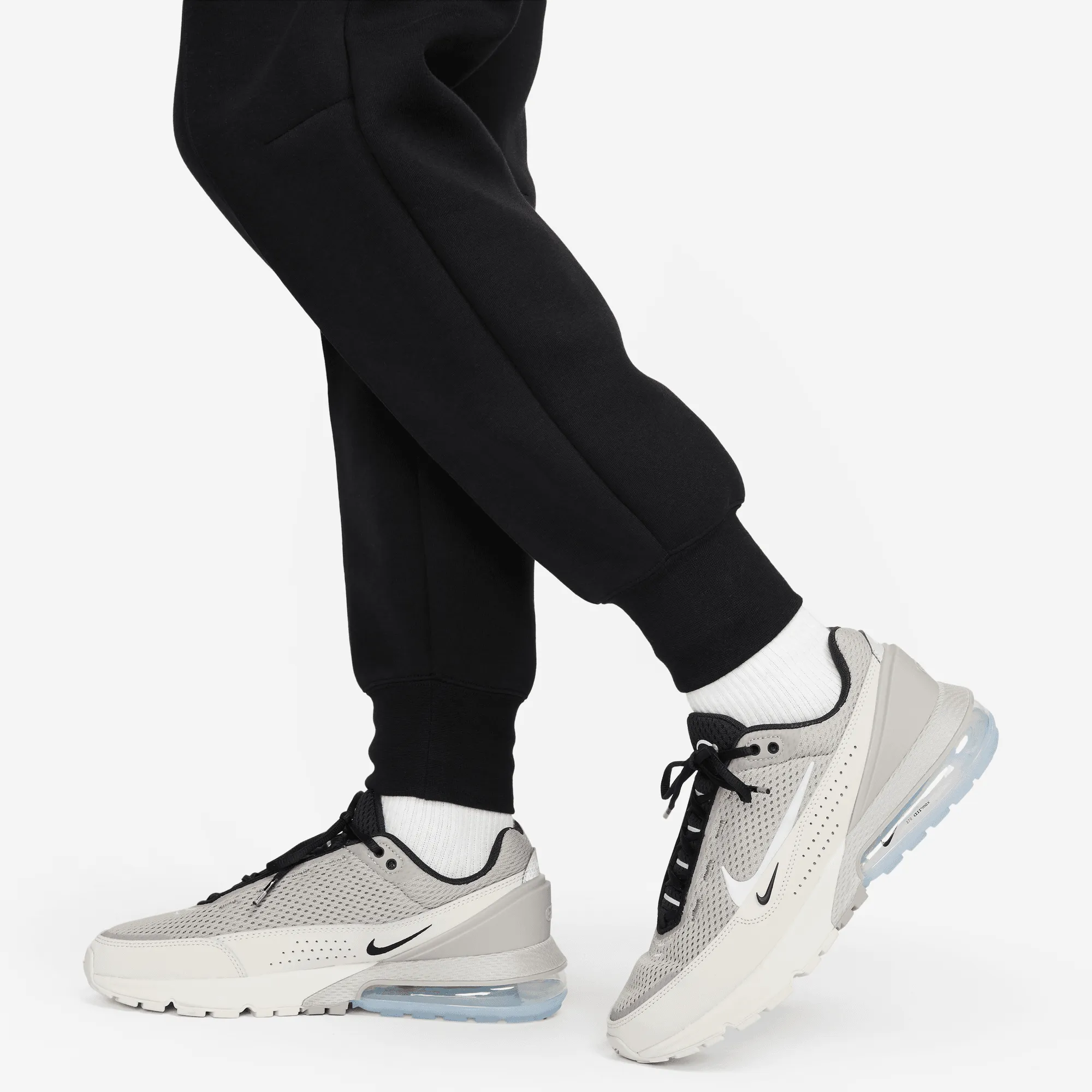 Nike Sportswear Women's Tech Fleece Black Mid Rise Joggers