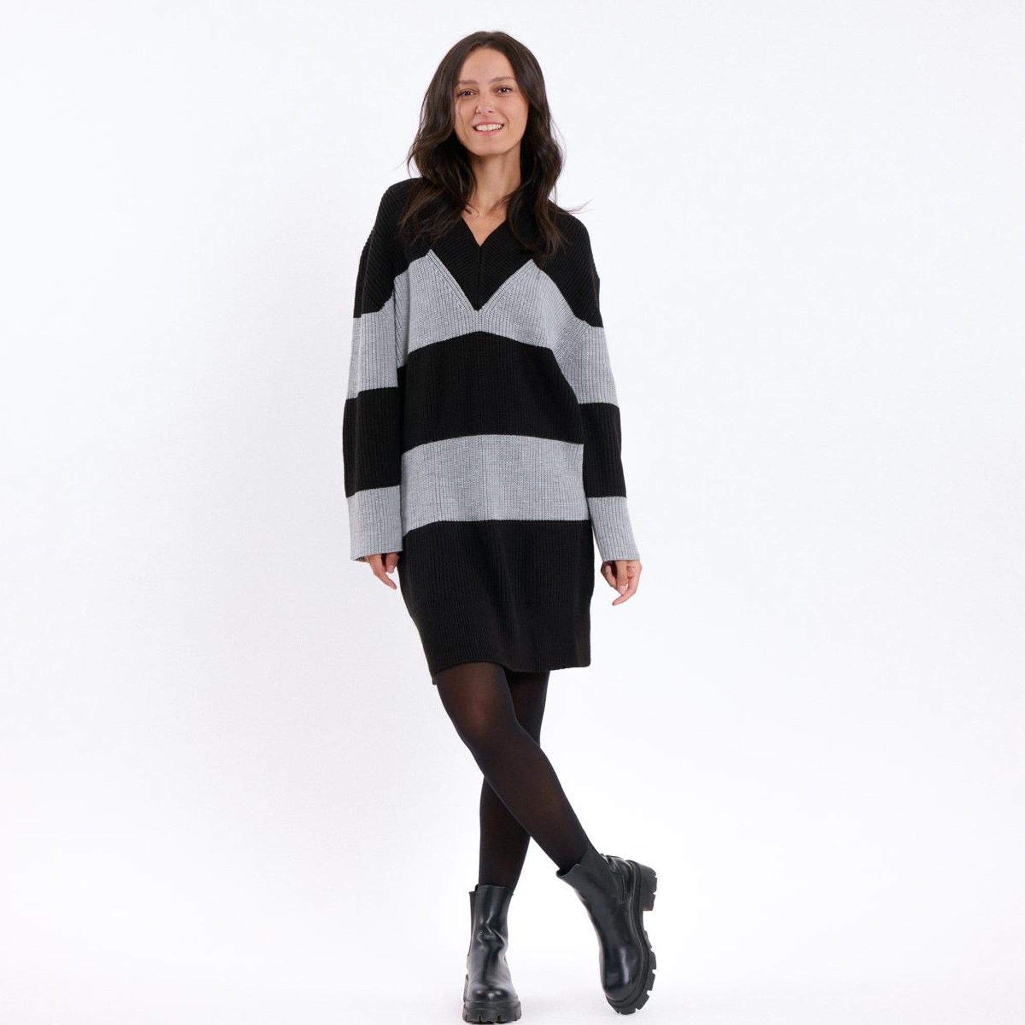 Sweewe V Sweater Dress