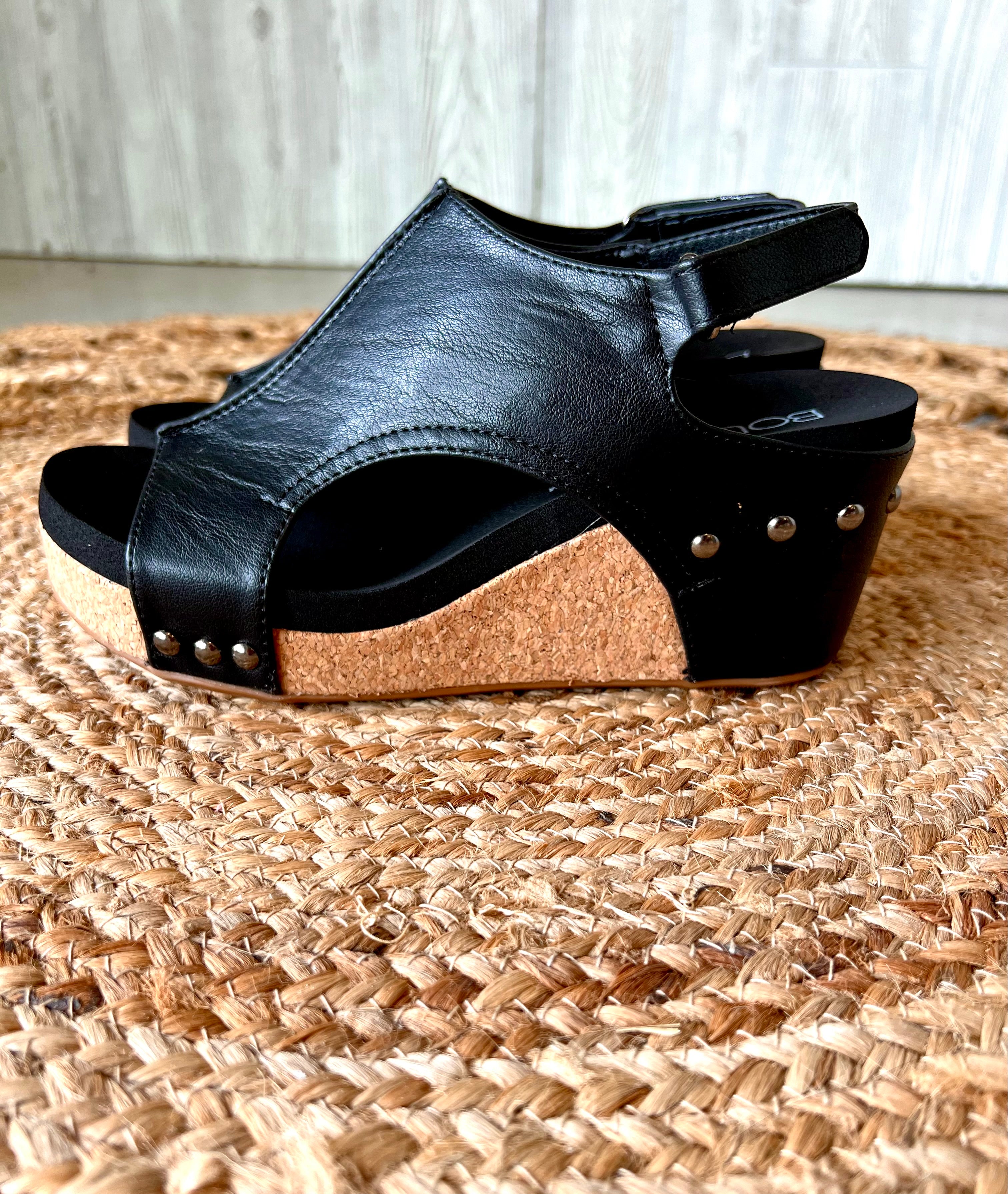 The Carly Wedge in Black