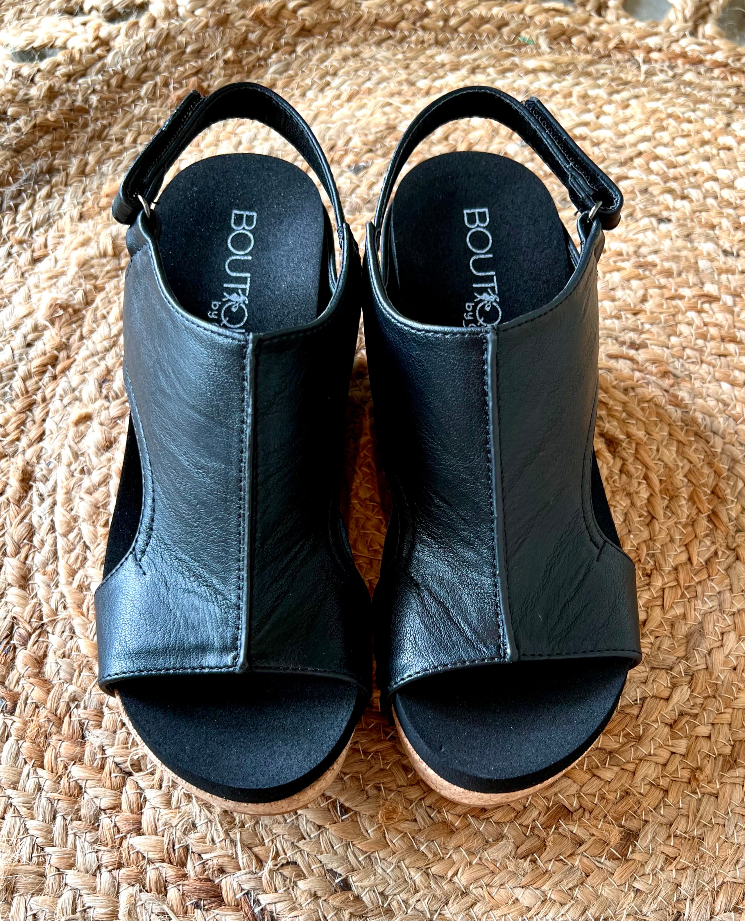 The Carly Wedge in Black