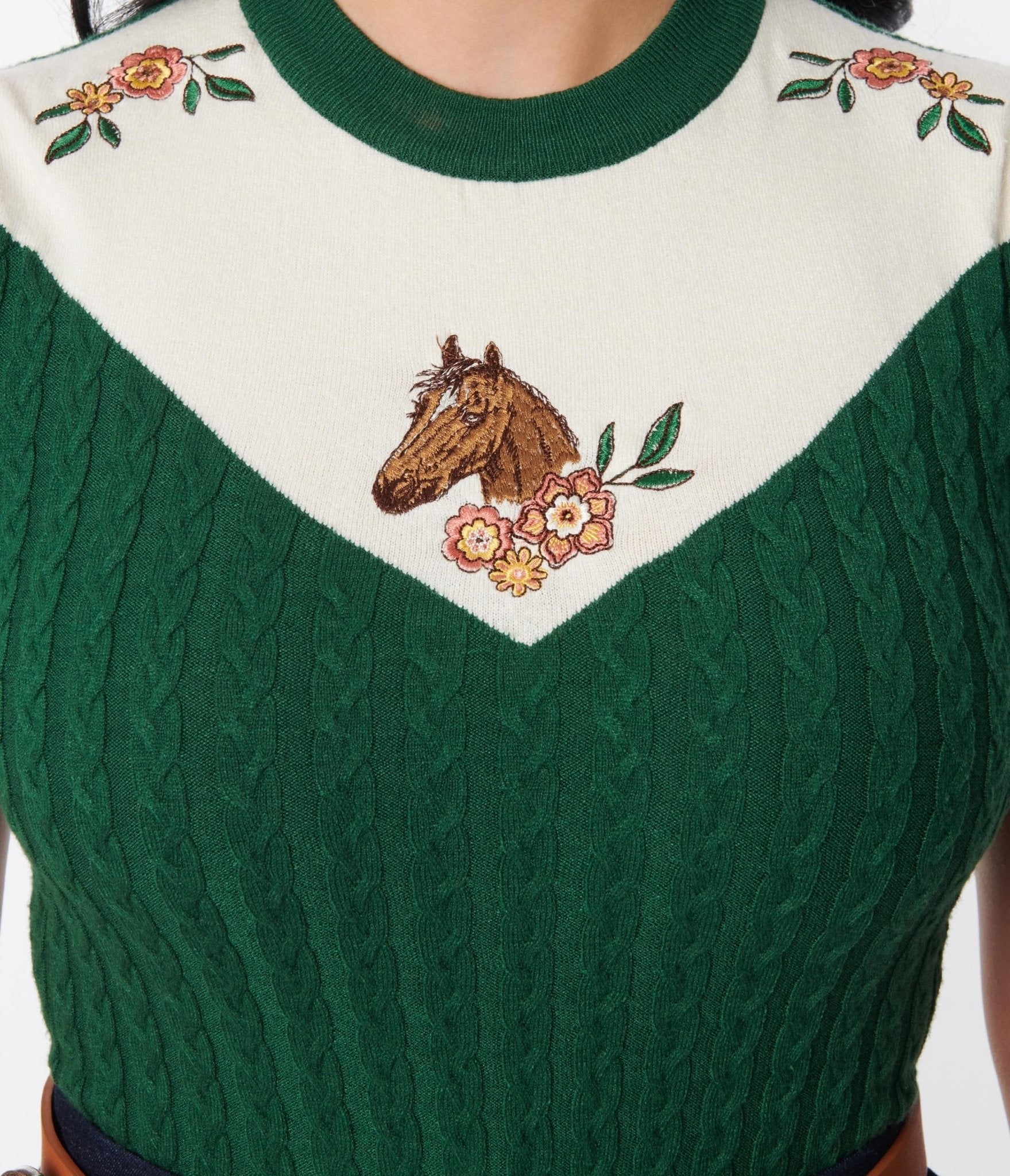 Unique Vintage Green & Ivory Western Floral Embroidered Park City Sweater