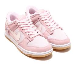 W NIKE DUNK LOW SE